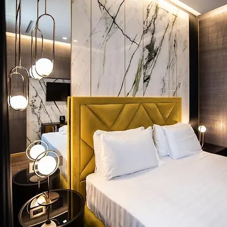 Luxury Rhome Via Della Croce * روما