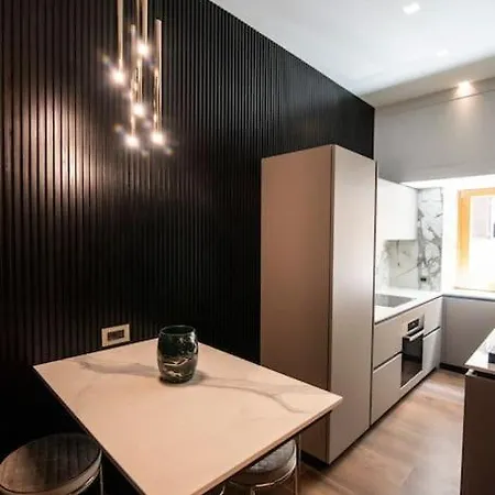 Luxury Rhome Via Della Croce *