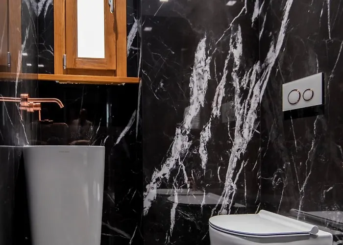 Luxury Rhome Via Della Croce Apartament