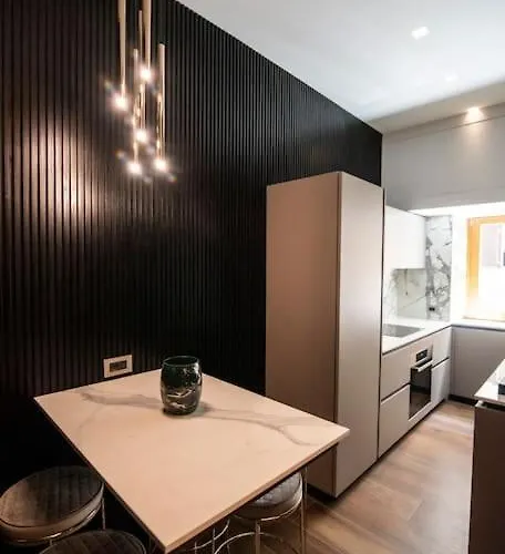 Luxury Rhome Via Della Croce *