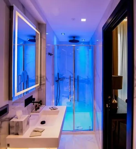 Luxury Rhome Via Della Croce * Rzym