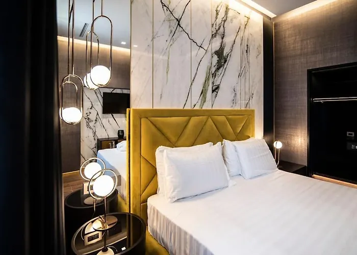 Luxury Rhome Via Della Croce * Rzym